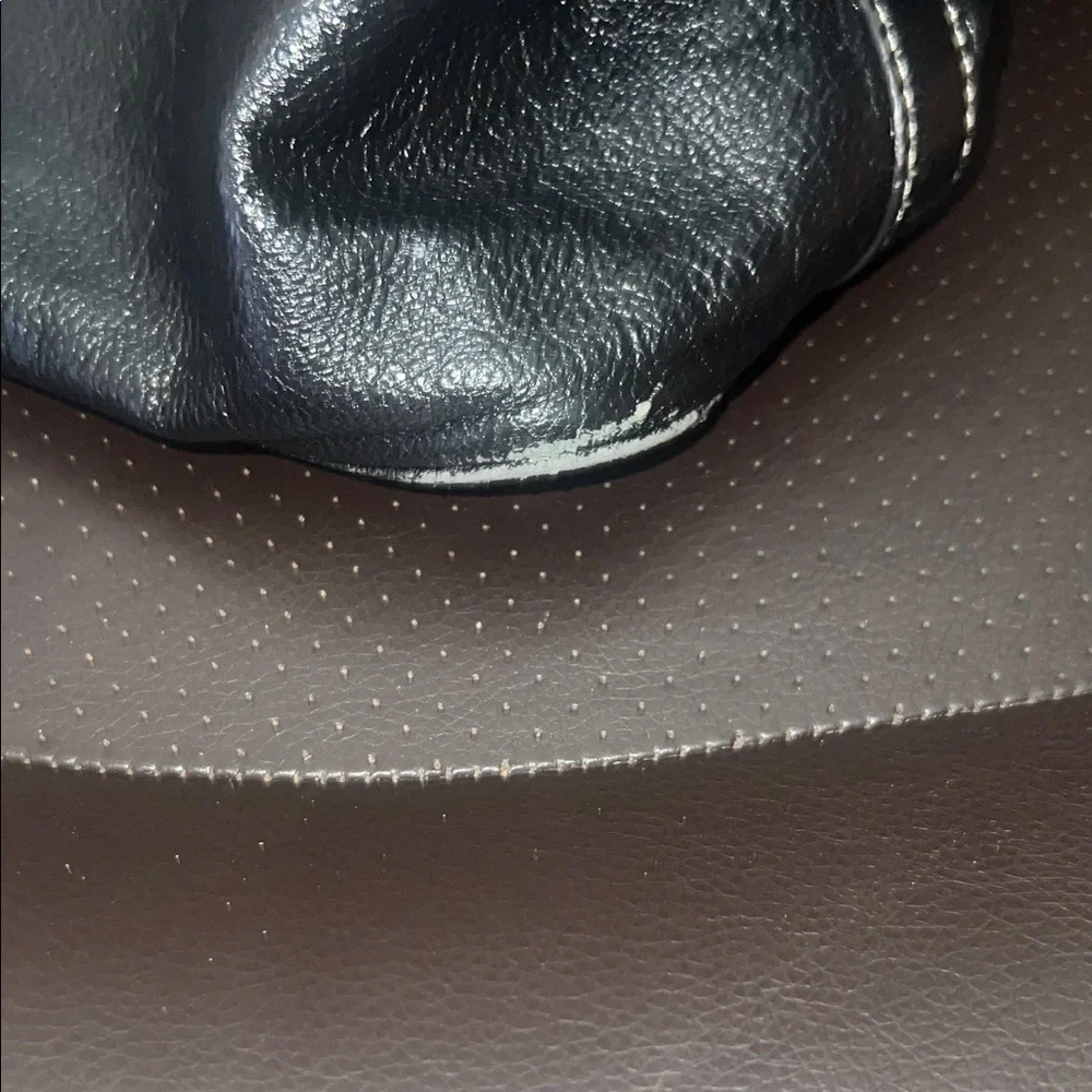 Michael Kors Black and Tan Shoulder Bag